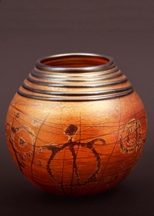 Turtle Petroglyph Golden Brown Basket Vase – Satava Art Glass